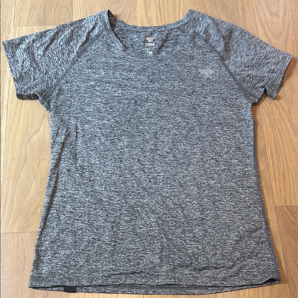 Heathered Gray Performances Tee